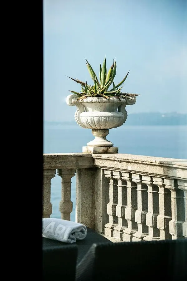 *****  Hotel Bella Riva Gardone Riviera Italy