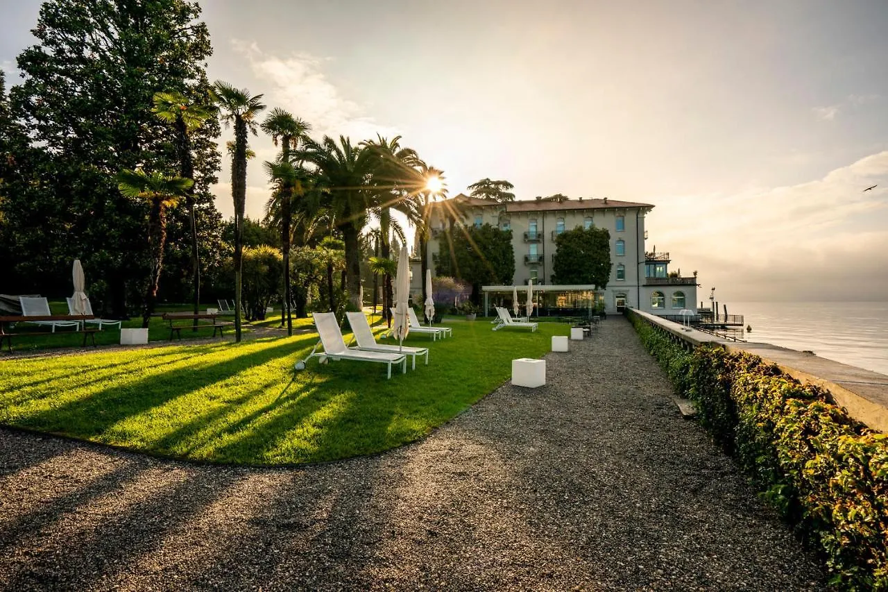 Hotel Bella Riva Gardone Riviera